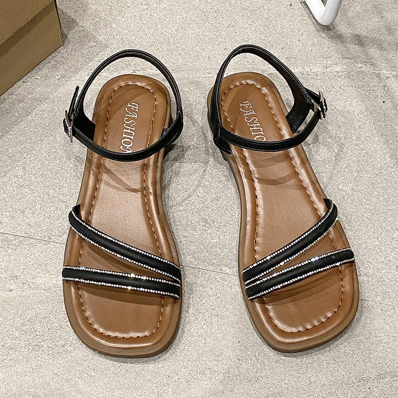 Мода 2025 Лето Новые Модные Тренд Женские Пляжные Сандалии на Плоской Подошве для Улицы Нескользящие Уличные Универсальные Украшенные Женские Сандалии