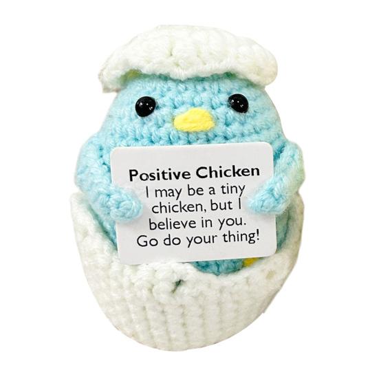 Мини-вязаная крючком курица с позитивной открыткой, ручная работа, пряжа, вязание, сине-желтая кукла, игрушка для снятия стресса, украшение для домашнего офиса и рабочего стола