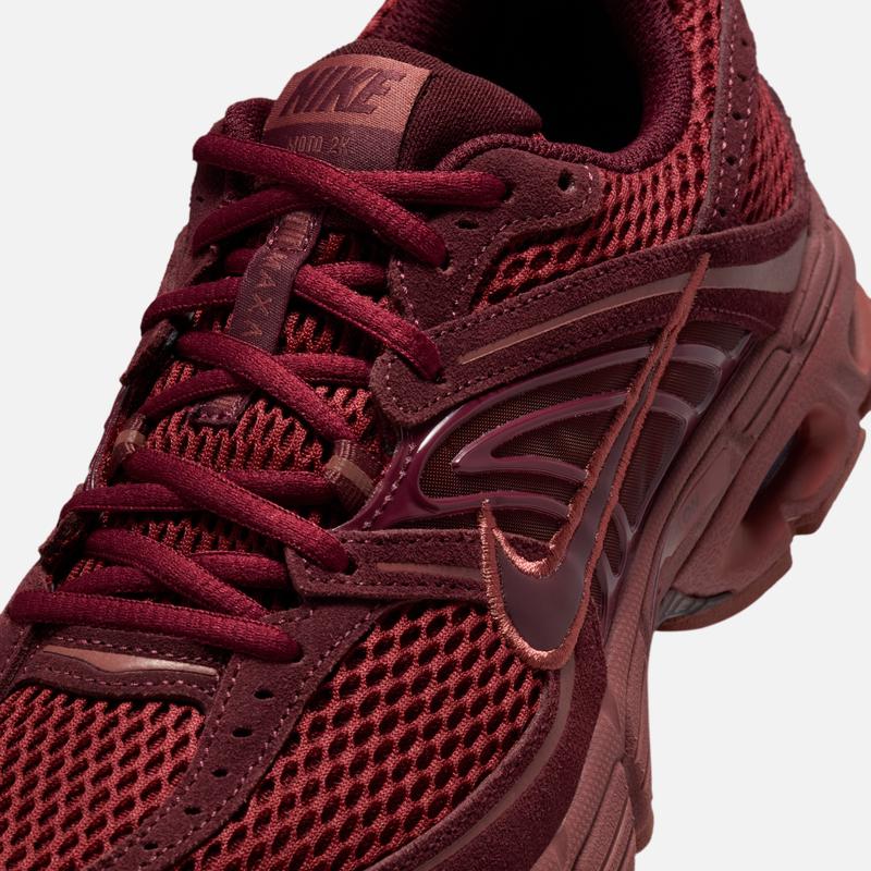 Nike Женские беговые кроссовки с амортизацией - Зимние кроссовки с воздушной амортизацией - NIKE AIR MAX MOTO 2K IM9570