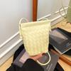 Women's Bag 2025 New Summer Travel Small Satchel Women's Mini Mobile Phone Bag Fashion Niche Woven Messenger Bag