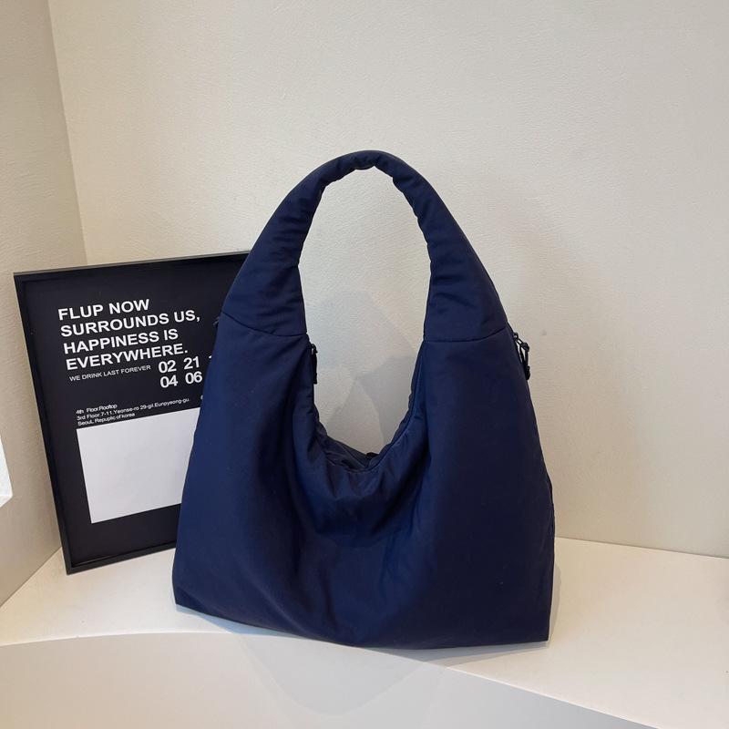 Lazy and Relaxed Bag Women's Large-capacity New Spring and Summer Versatile Casual Shoulder Bag Simple Dumpling Bag