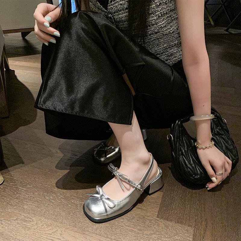 Модные горячо продаваемые 2025 босоножки на блочном каблуке  Новый круглый носок с неглубоким вырезом и бантом на одном ремешке, противоскользящие, износостойкие, с закрытым носком, на каблуке-рюмочке