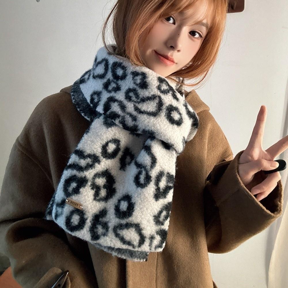 Korean Style Imitation Wool Scarf Lightweight Winter Shawl Fashion Leopard Print Scarf Unisex
