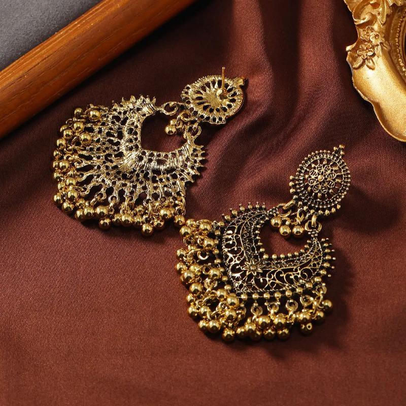 Серьги в ретро богемном этническом стиле, Преувеличенный темперамент, Ажурные серьги в виде сердец, Длинный колокольчик, Индийские аксессуары