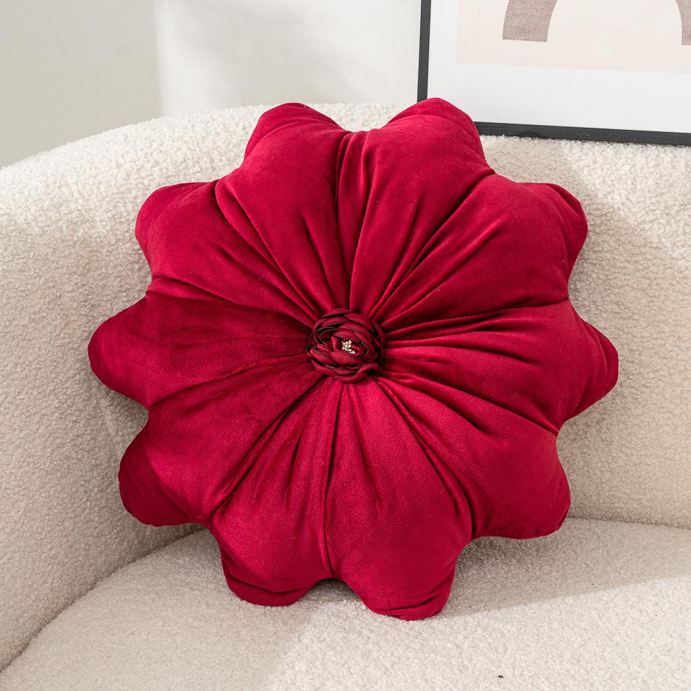 Sunflower Hug Pillow Soft and Skin Friendly New Product Dutch Velvet Sofa Bedroom Flower Shaped Backrest Pillow Simple Style