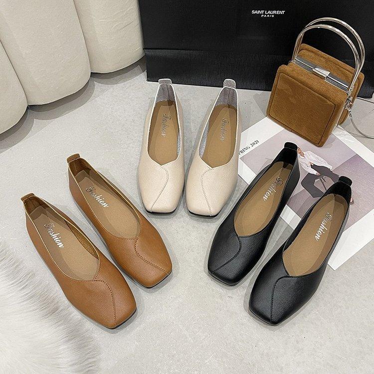 Women's Lightweight Casual Flats Square Toe Shoes Business Work Loafer Faux Leather Flats Slip On Low Heel Dressy Loafers Women Walking Driving Shoes