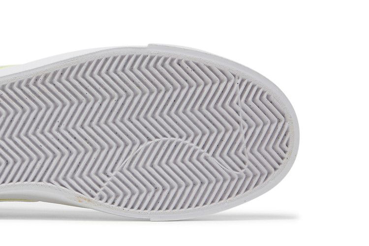 Nike Блейзер Court SB 'Light Zitron'