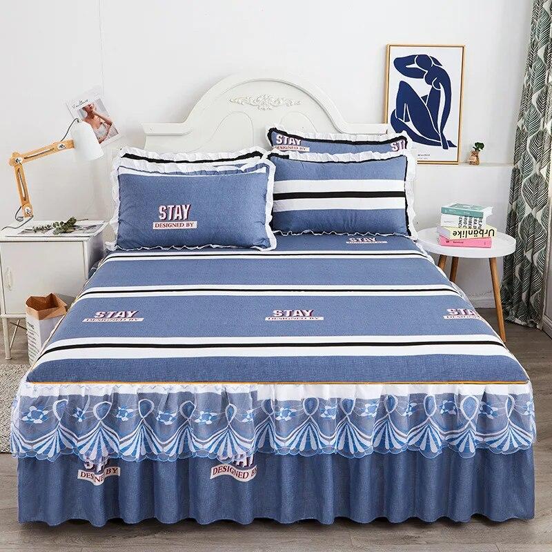 3pcs Set Skin-friendly Lace Bedspread Princess Double Layer Lace Bed Sheet Anti-slip Bed Cover with 2pcs Pillowcase
