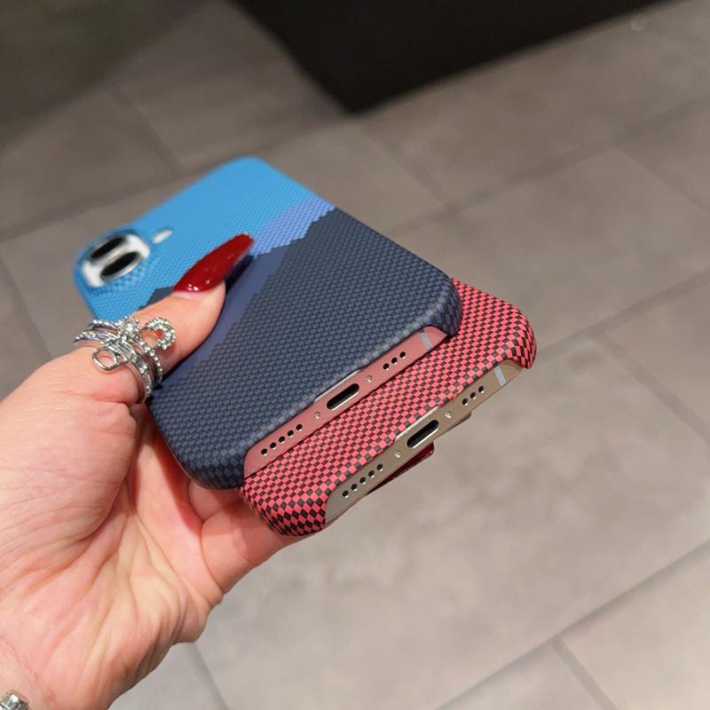 Кевларовый рисунок подходит для iPhone16 полуоблегающий магнитный чехол для мобильного телефона Apple 15 полый кнопка 14 противоударный PC чехол 13