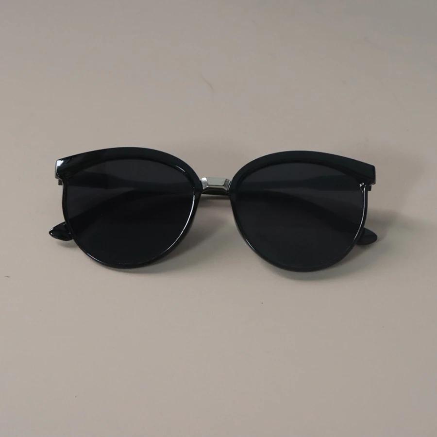 Vintage Retro Cat Eye Sunglasses Women Men Stylish Vintage Sun Eyeglasses Female Male Brand Style Shades Driving Punk Travel Oculos De Sol