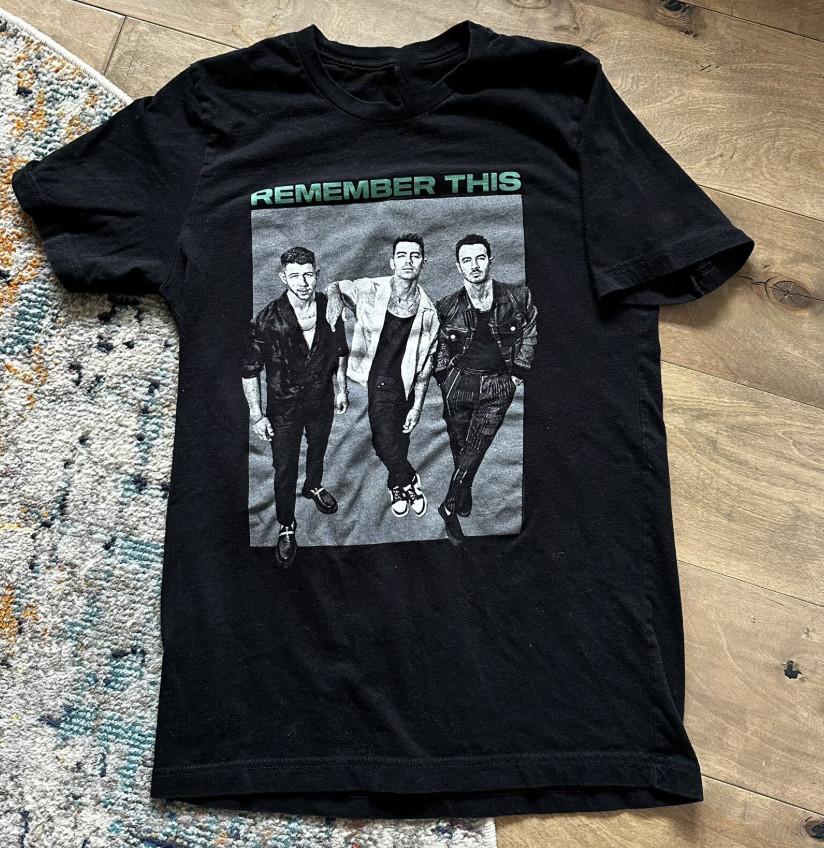 Помни Это Унисекс Футболка Jonas Brothers Все Размеры UB619 Унисекс Футболка