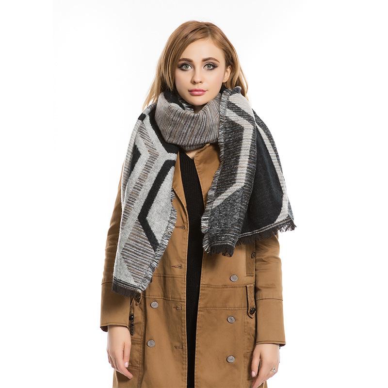 Autumn and Winter Ethnic Style Thickened Warm Geometric Pattern Double-sided Robot Scarf, Dual-purpose Shawl