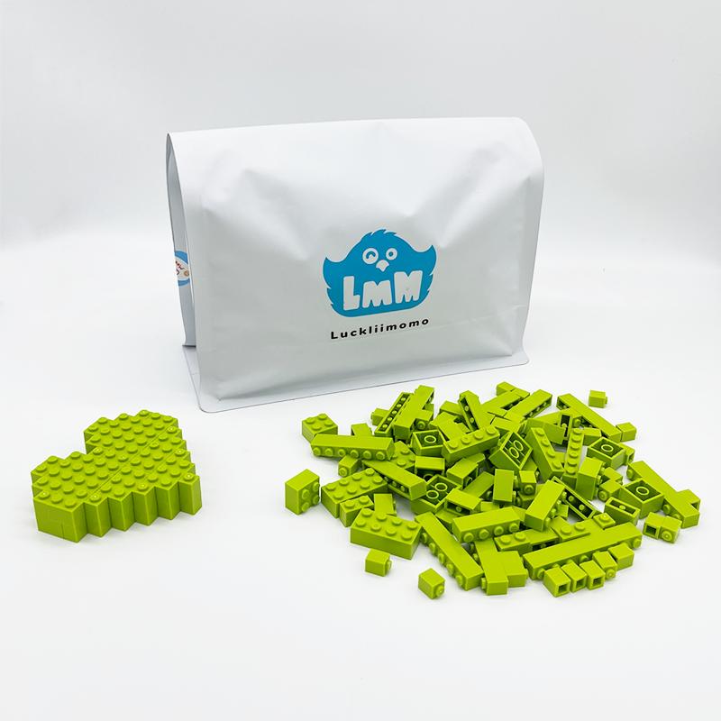 600/1200 Pieces Classic Building Blocks Basic MOC Bulk Building Bricks White Grey DIY Assembled Creative Educational Toys Gift