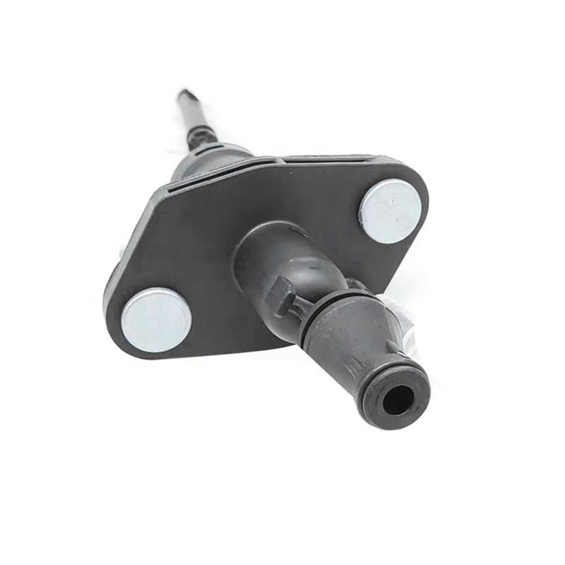 New High Quality Car Clutch Master Cylinder 55561915 For Buick Cruze Opel Astra Vauxhall Saab Auto Parts