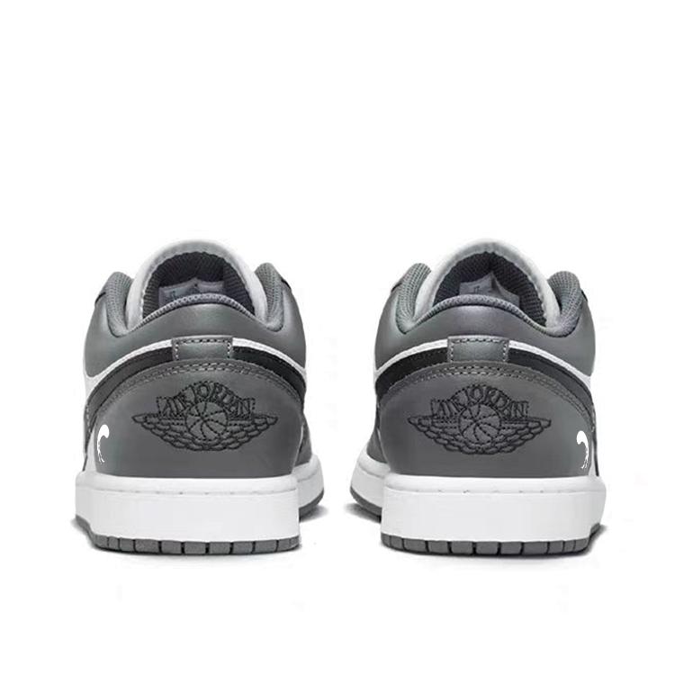 Jordan Air Jordan 1 Амортизация Нескользящая Износостойкая Низкие Винтажные Баскетбольные Кроссовки Унисекс Серый Белый 553558-152(Команда56-)