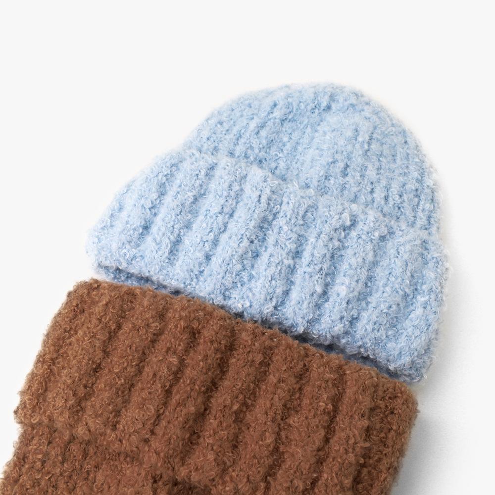 Korean Version of Women's Wool Hat Fashionable and Versatile Big Head Ear Protection Cold Cold Hat Solid Color Simple Hat