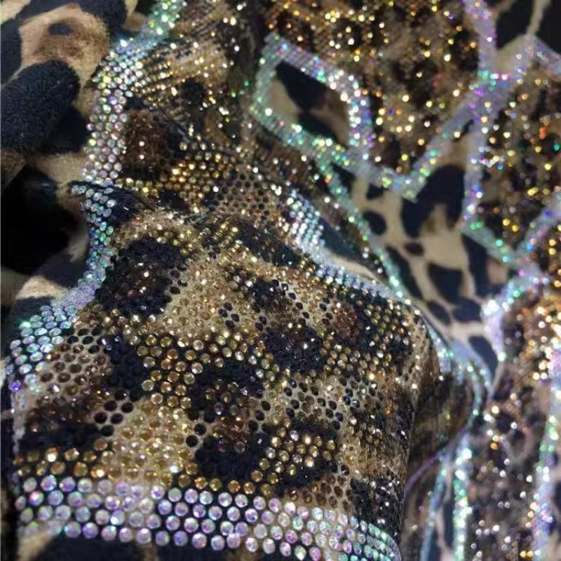 Женская рубашка большого размера Hot Drill Base с высоким воротом и толстым осенним длинным рукавом с леопардовым принтом для похудения