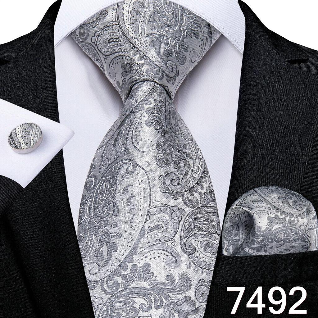 Мужской классический галстук