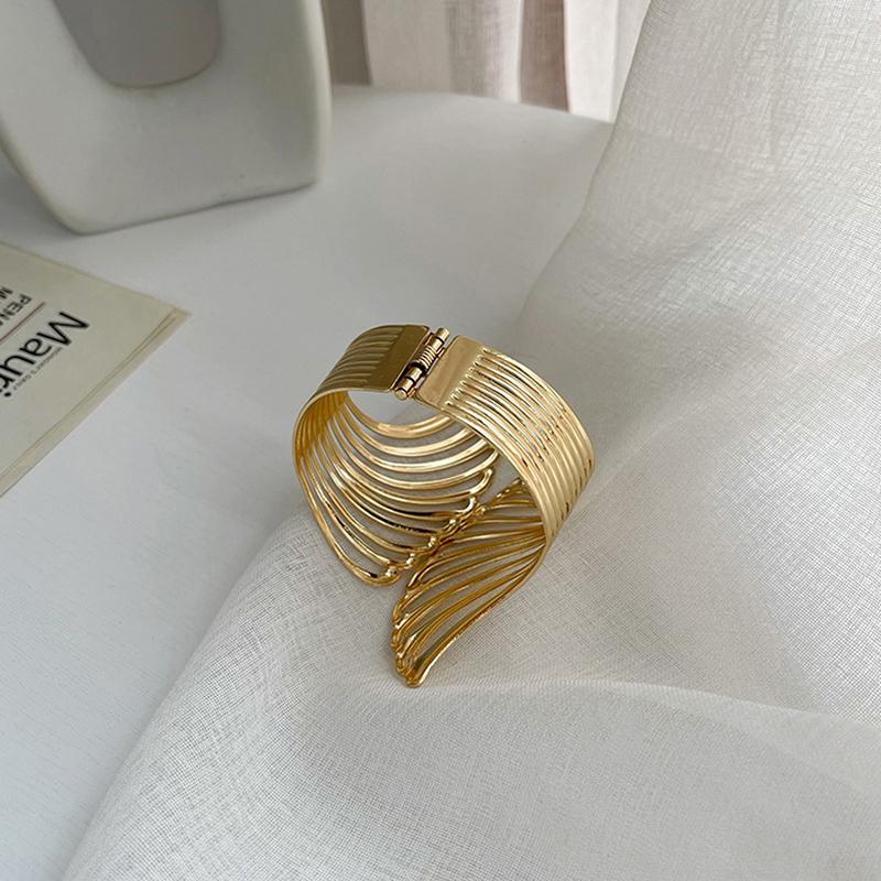 Зажим для штор Ремень Бесплатная штамповка Металл Легкая поверхность Крылья Узор Пряжка Золото