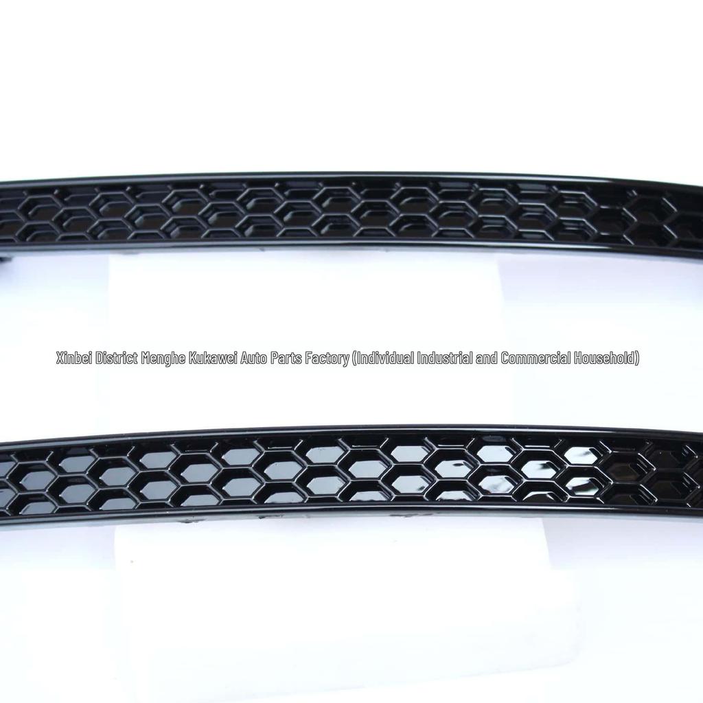 Volkswagen Golf Mk8 2021 Rear Bumper Honeycomb Trim