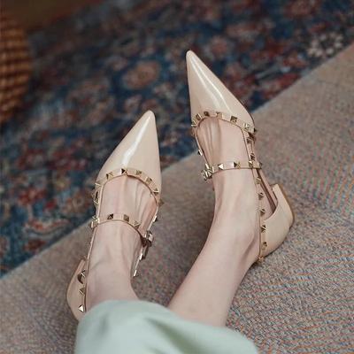 Ремешок на щиколотке с вырезом D'orsy заклепки Rockstud лакированная кожа заклепки балетки Т-образный ремешок пряжка прогулочные мягкие женские туфли дорожный размер 35-40