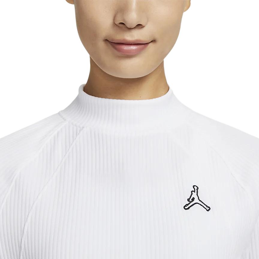 Jordan T Shirts Women's White Crew Neck Moderate Straight Fit DV1421-100