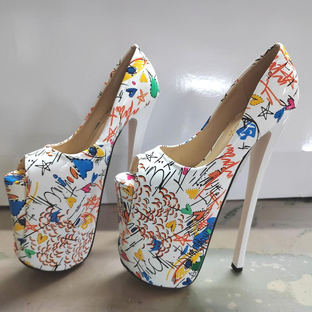22cm Sexy Peep Toe Platform Women PumpsSuper High Thin Heels Patent Leather Wedding Stilettos Large Size 9 Inches Wedding Shoes
