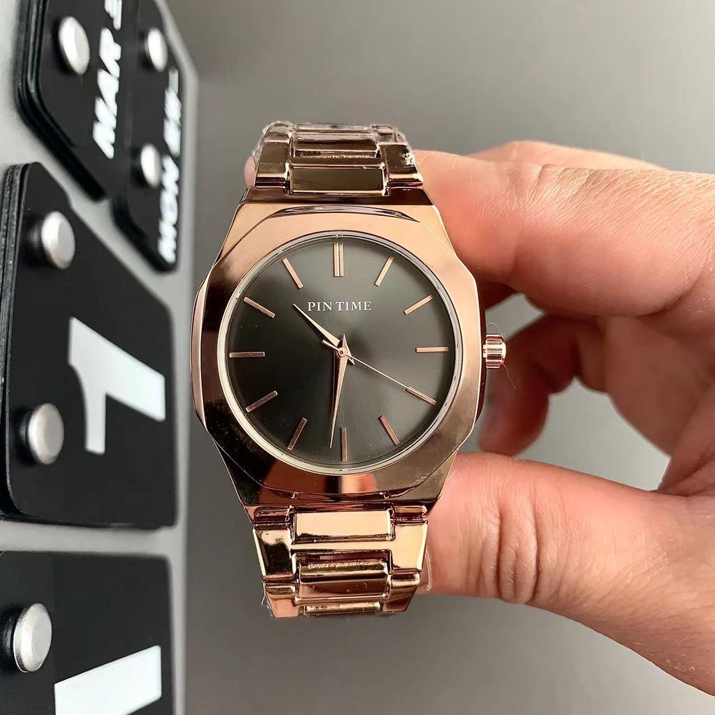 Square men's steel belt simple and versatile fashion casual retro small square watch quartz watch