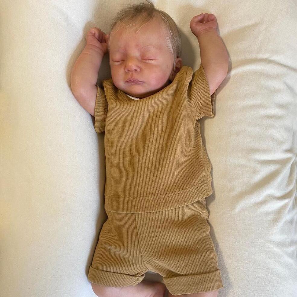 BZDOLL 45 см, 3D-краска, мягкая силиконовая кукла Reborn для мальчиков, игрушка для девочек, как настоящая, 19 дюймов, тканевое тело, спящий живой сосуд, вена