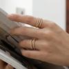 Трехслойное открытое кольцо с цирконием с золотым покрытием в шикарном дизайне креста