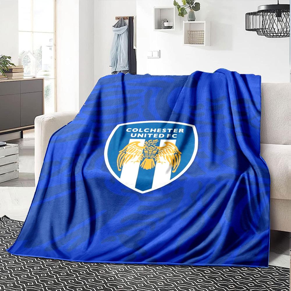 Colchester Utd FC Print Flannel Blanket High Quality Warm Comfortable Cover for All Seasons Perfect for Gifts Home Decor