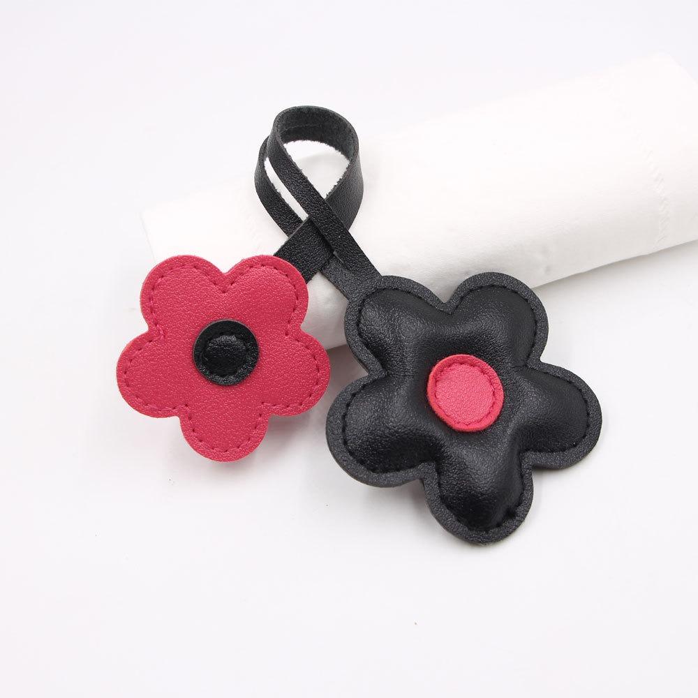 Contrasting Sunflower Bag Pendant PU Leather Bag Pendant Five Petal Flower Keychain Women