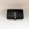 [Б/У] Сумка через плечо Ysl Kate с золотым логотипом, цепочкой и тиснением под крокодила, с кисточкой - Отличное состояние #V4F04K