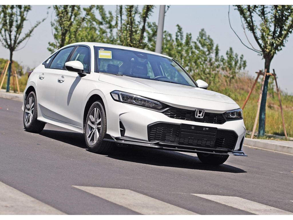 Передний сплиттер для Civic 11.5-го поколения 2025 года: Простая установка без сверления для неразрушающего обновления переднего сплиттера и комплекта обвеса.