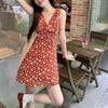 Красное ретро-платье с цветочным принтом для женщин на лето, новая короткая юбка в стиле Гонконга с V-образным вырезом и чистым французским темпераментом