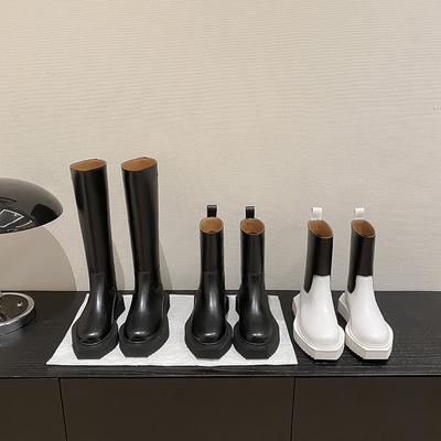 От кутюр коровья кожа новая сигаретная трубка короткие ботинки женские толстоподошвенные средней высоты модные ботинки-сигареты нишевые ботинки Мартин подошва-маффин