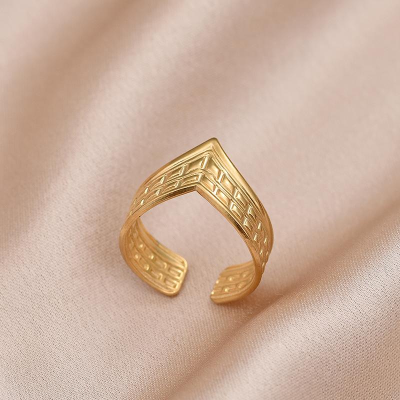 Trendy Stainless Steel Rings For Women Men Gold Color Geometric Open Adjustable Vintage Snake Leaf Shape Ring Jewelry Party Gift