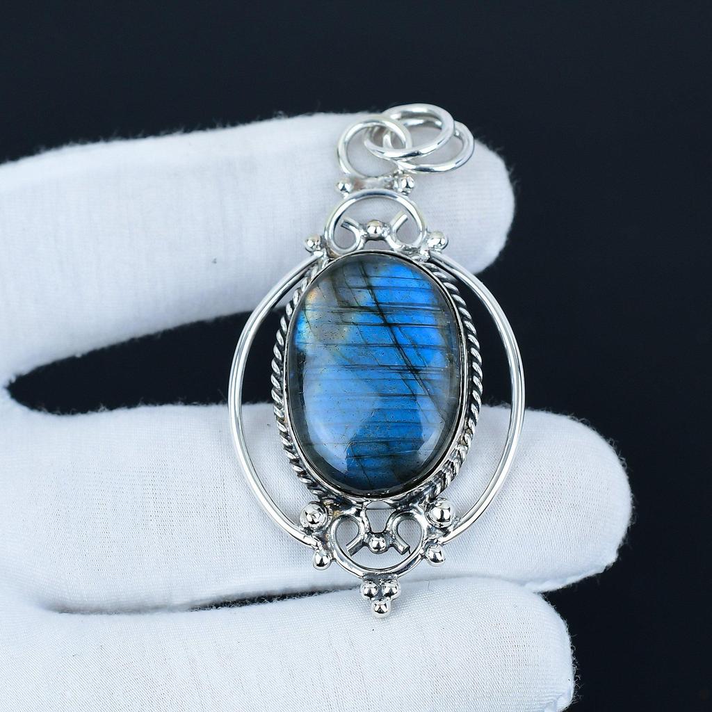 Labradorite Gemstone Pendant 925 Sterling Silver Pendant Decent Pendant Labradorite Jewelry Handmade Stylish Designer Pendant Wedding Gifts