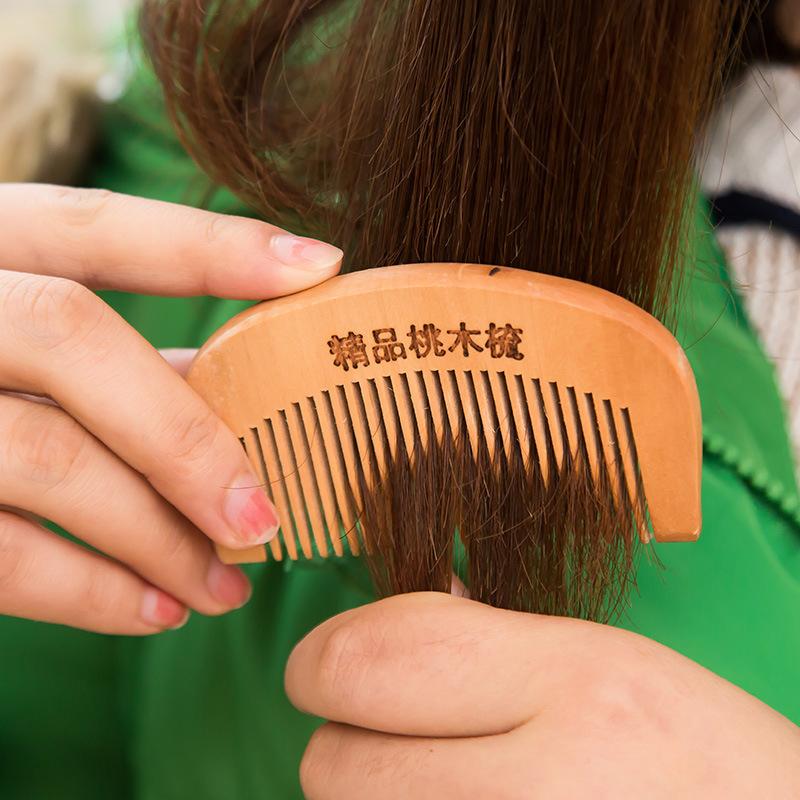 1Pc Natural Peach Wood Comb Close Teeth Anti-Static Head Massage Beard Hair Care