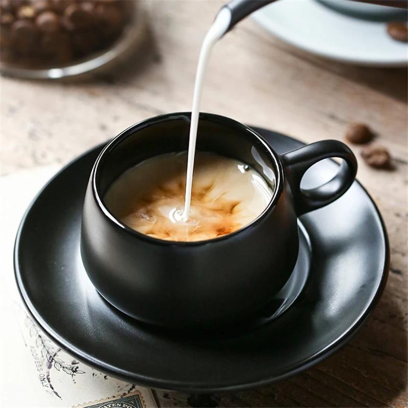 Керамические итальянские кофейные чашки и тарелки, маленькие креативные чайные чашки, кофейная кружка, набор чайных чашек, скандинавская простая кофейная чашка для кемпинга