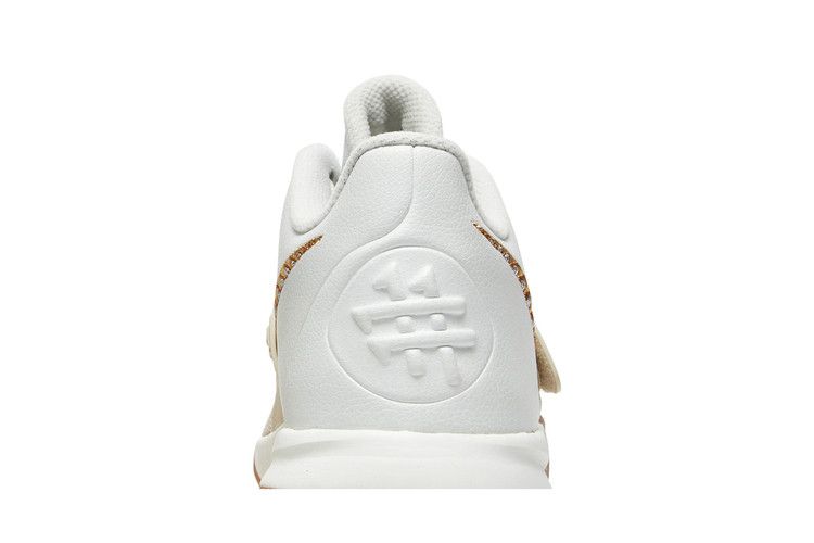 Nike Kyrie Flytrap 3 EP 'White Metallic Gold'