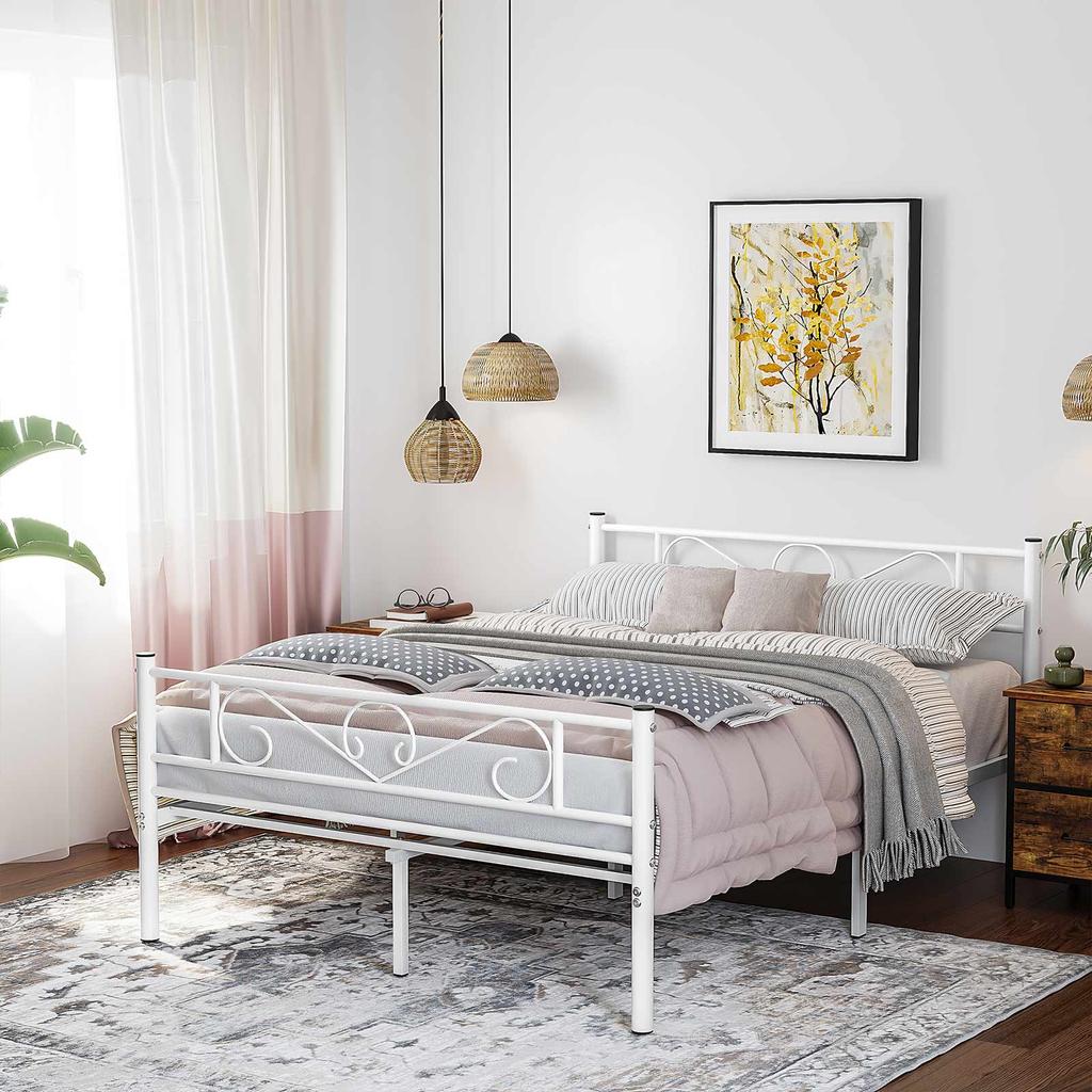VASAGLE RMB063W01 Double Bed Frame Metal Bed Frame Fits 140 x 190 cm Mattress, Guest Bed, Adults, Children, Easy Assembly, Small Spaces, White