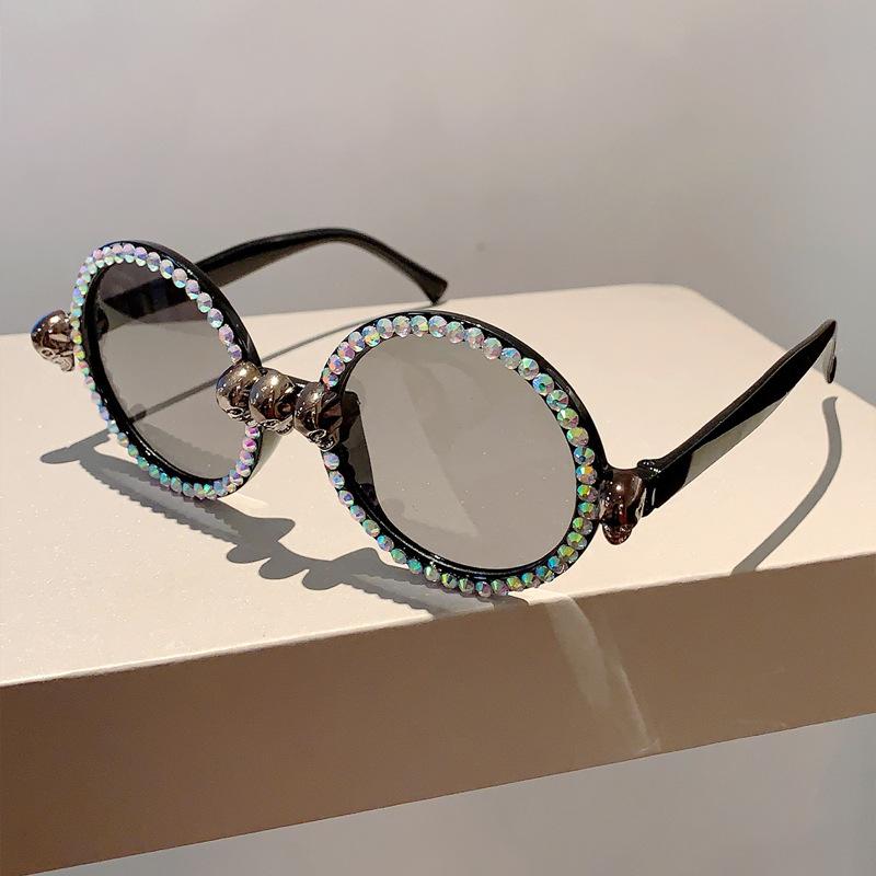 Ретро готические солнцезащитные очки с черепом для женщин, модные вечерние, Хэллоуин, роскошные панк-солнцезащитные очки со стразами, уникальные круглые очки