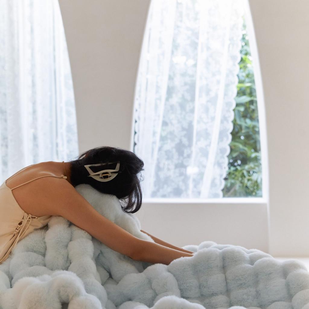 Blanket Imitation Rabbit Blanket, Bubble Velvet Blanket, Double-sided Thick Office Nap Blanket, Sofa Cover Blanket