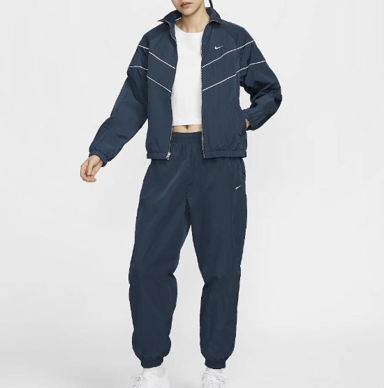 Nike Куртки Пальто Windrunner Женские Armory Морской Синий FV6305-480