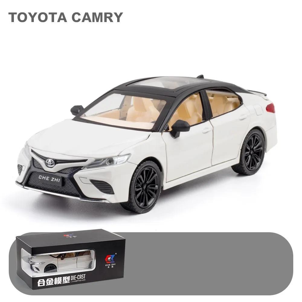 Игрушечная модель автомобиля в масштабе 1/24 Toyota Camry, открывающиеся двери со звуком и светом, образовательная коллекция, подарок ребенку