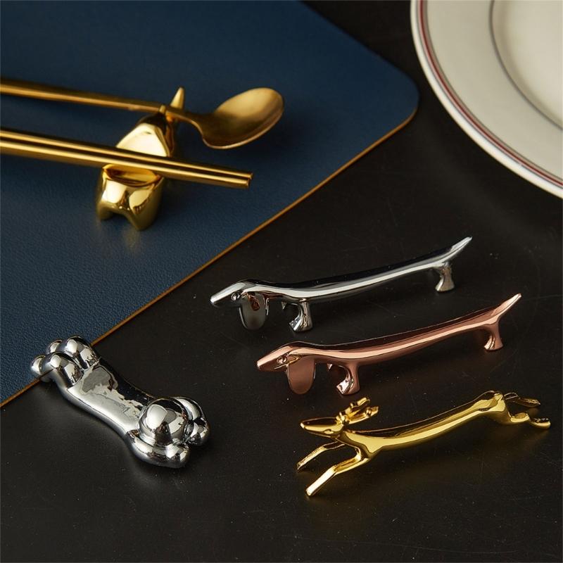 Convenient Zinc Alloy Sausage Dog Chopstick Stands Handy Dachshund Chopstick Stand Holder Durable Kitchen Accessories