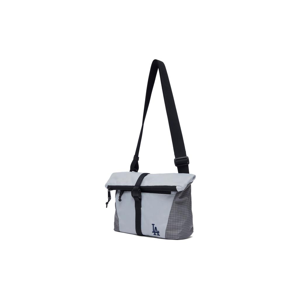 MLB New York Yankees 25SS Basic Series Foldable Ultra-Light Outdoor Adjustable Large Capacity Wear-Resistant CRB02 Shoulder Bag 3ACRB025N