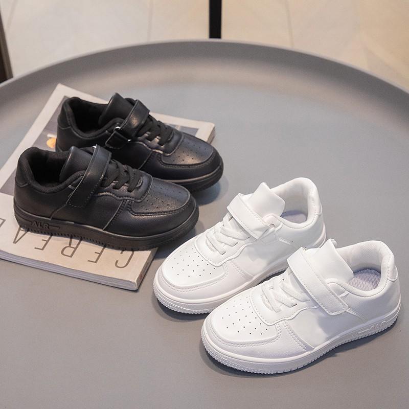 Kids Casual Sneakers Boys Girls Soft Sole Non-Slip Rubber Breathable Plain Black White