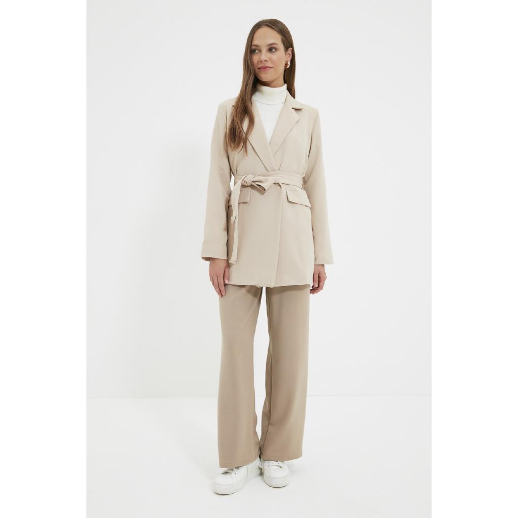 Бежевый тканый пиджак с поясом и карманами Tctaw22ck0031